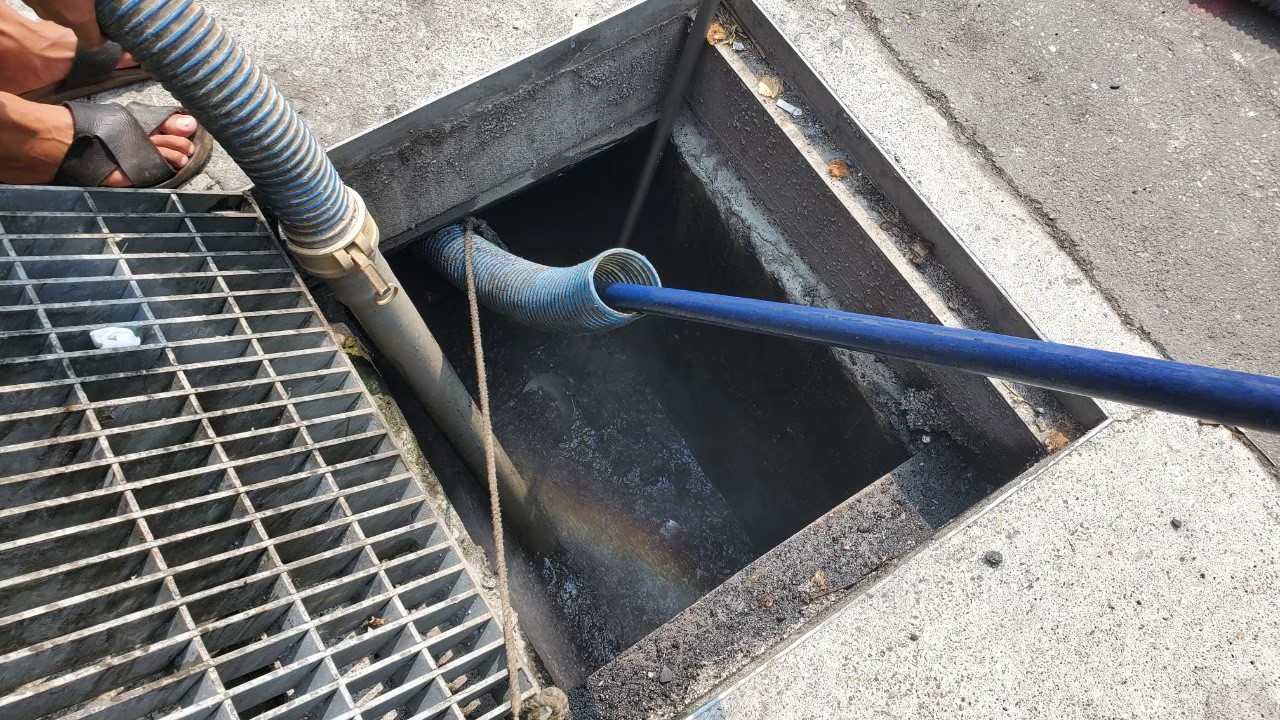 河川水溝汙染緊急清除