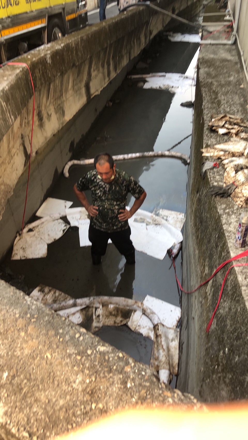 河川水溝汙染緊急清除