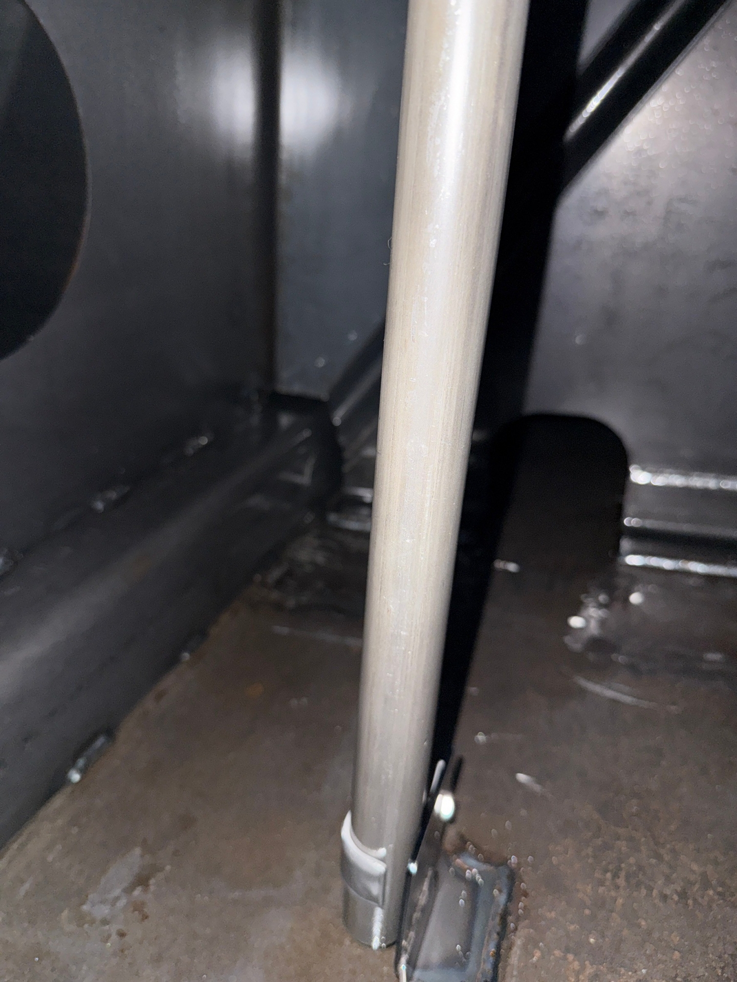 臺灣鐵路列車油箱清洗