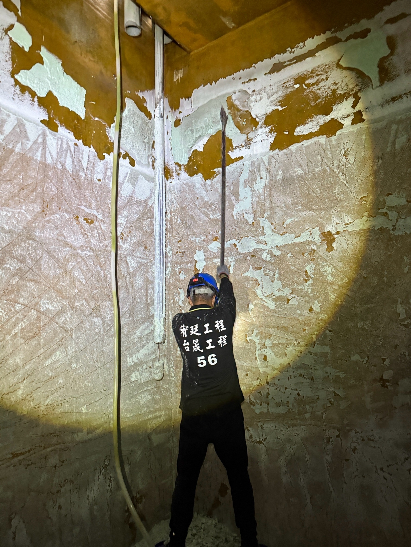 台灣銅箔原水槽清理