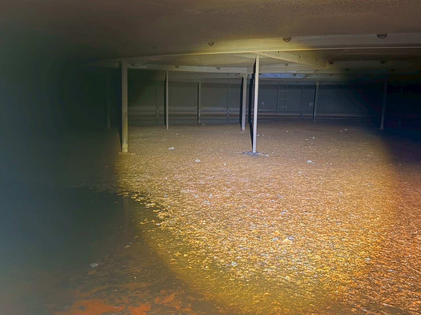 淳品實業有限公司油槽清洗